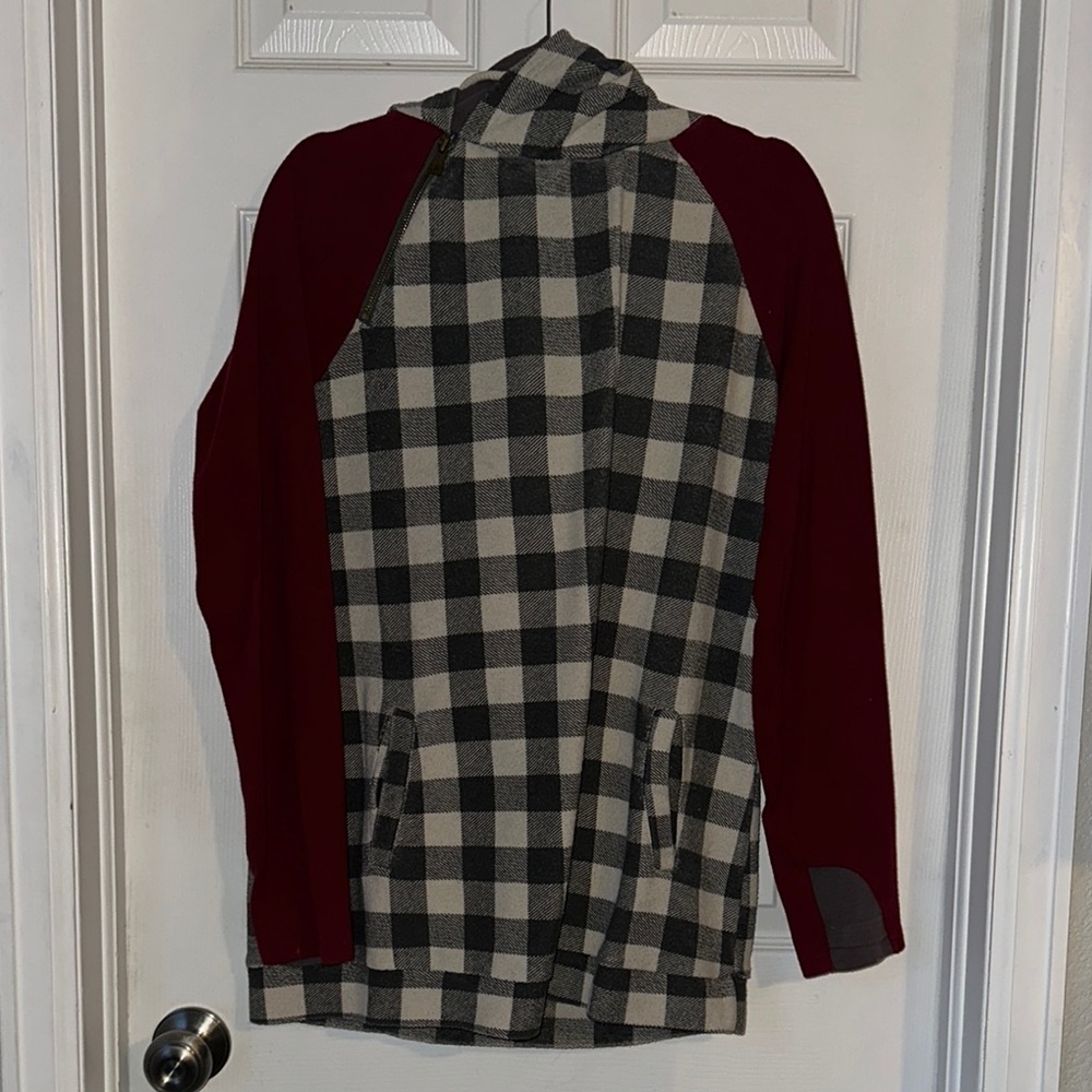 AMPERSAND AVE Black, Cream, Crimson Plaid Double Hood